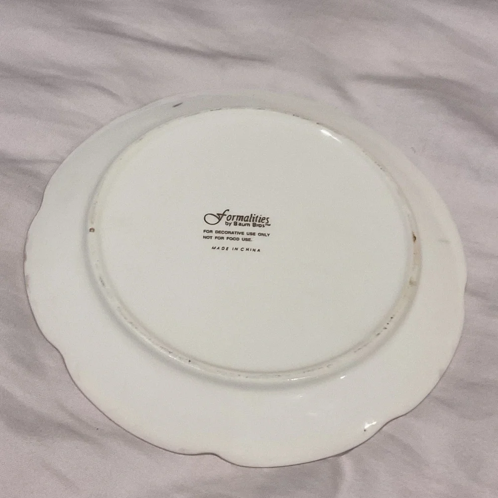 Festive Cardinal Holiday Plate